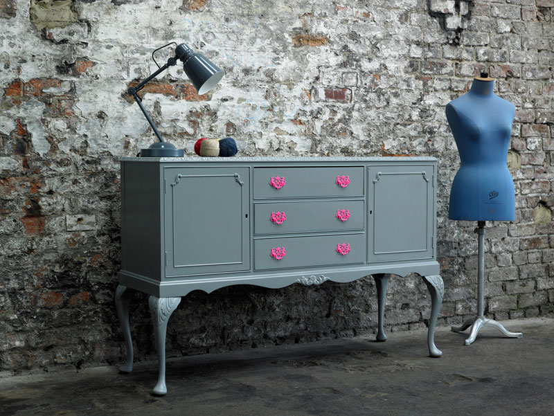 How To Paint Furniture A Guide Everything - How To Chalk Paint Furniture Uk