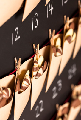 MAKE YOUR OWN AMAZING ADVENT CALENDARS