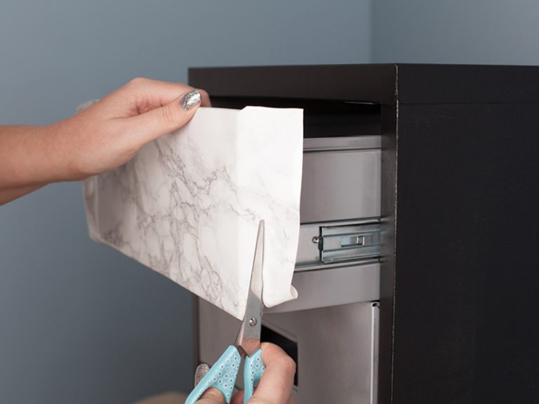 HOW TO MAKE A METAL FILING FABULOUS Rustoleum Spray Paint