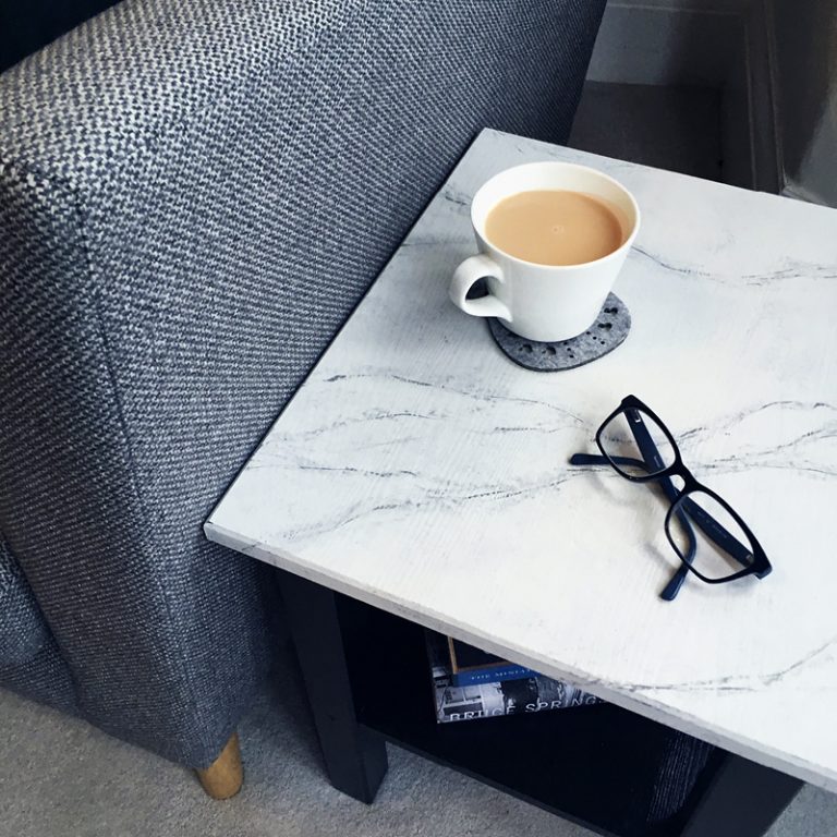 How to make a Faux Marble Table