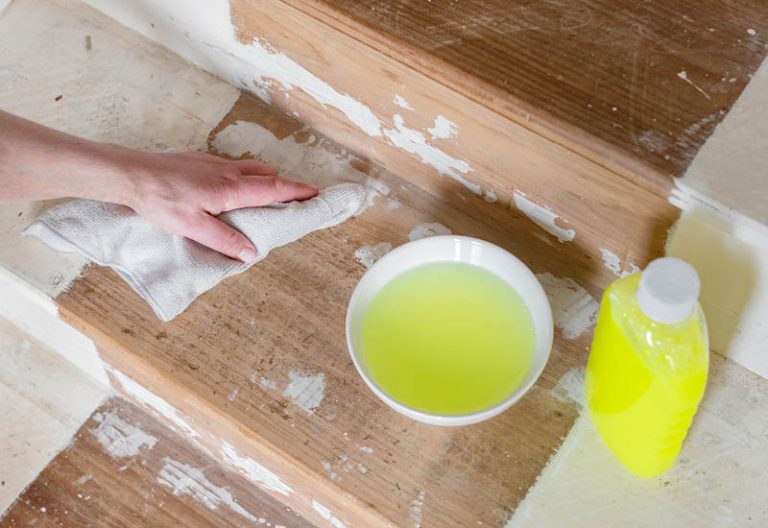 How to Paint a Staircase Rustoleum Spray Paint