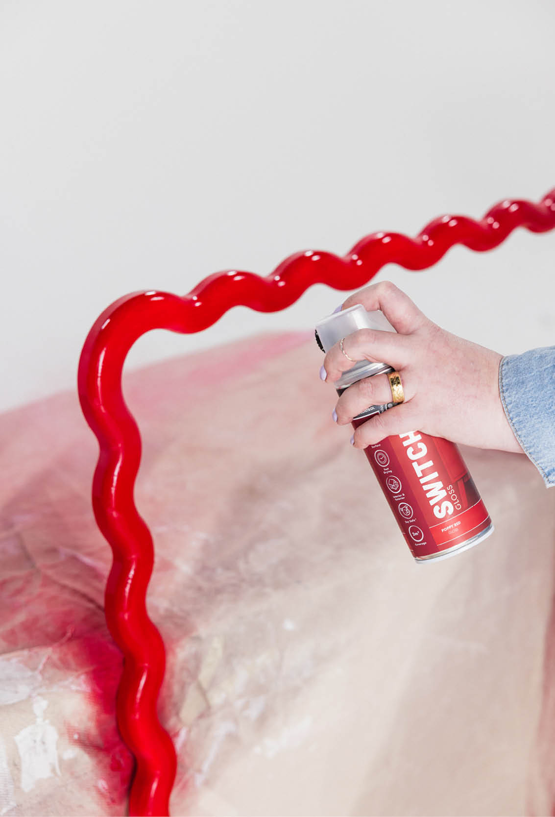 How to spray paint a picture frame