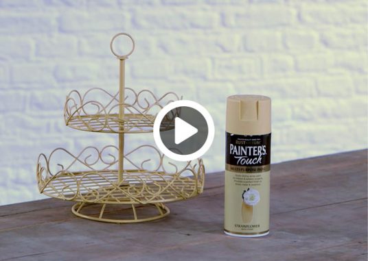 how-to-spray-paint-a-cake-stand